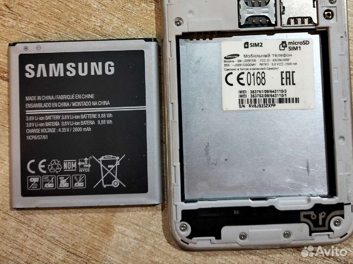 Телефон samsung j 320