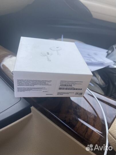 Продаю airpods