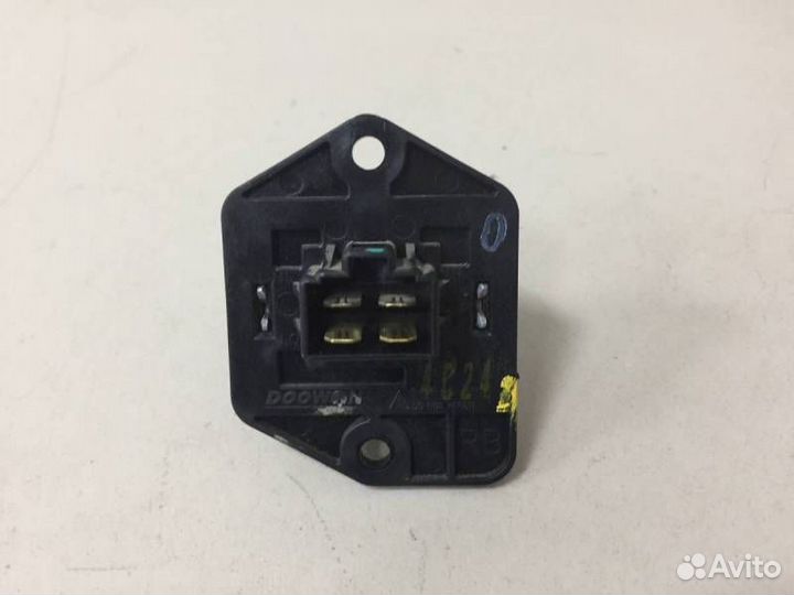 Резистор отопителя Kia Rio 3 UB 2011-2017