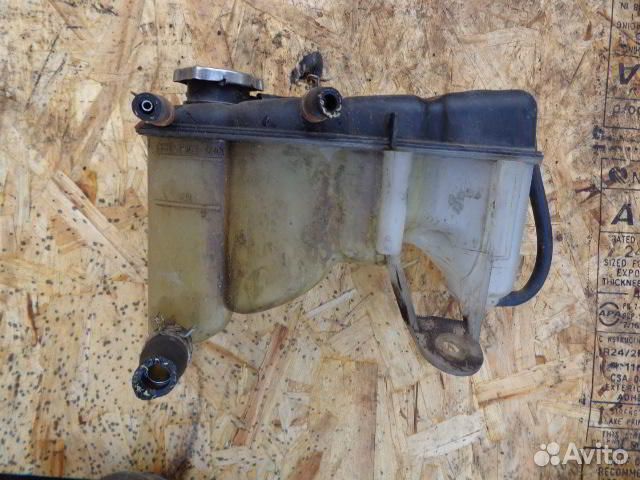 Бачок расширительный Jeep Grand Cherokee 3 (WK)