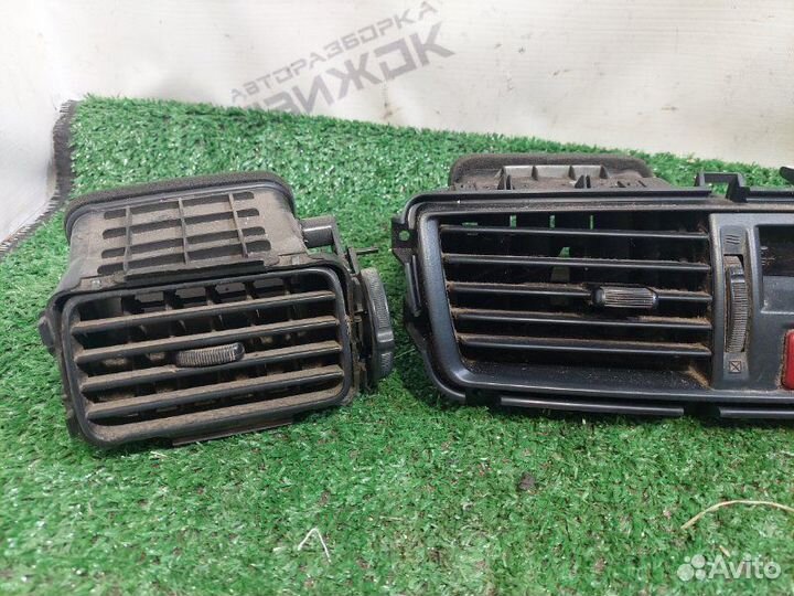 Дефлектор воздушный Mitsubishi Lancer 9 1.6 4G18