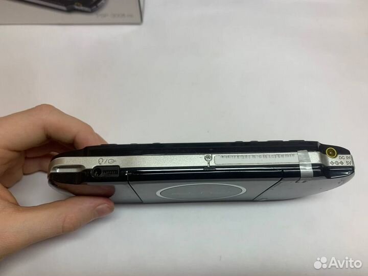 Sony PSP-3008 Цвет: piano black