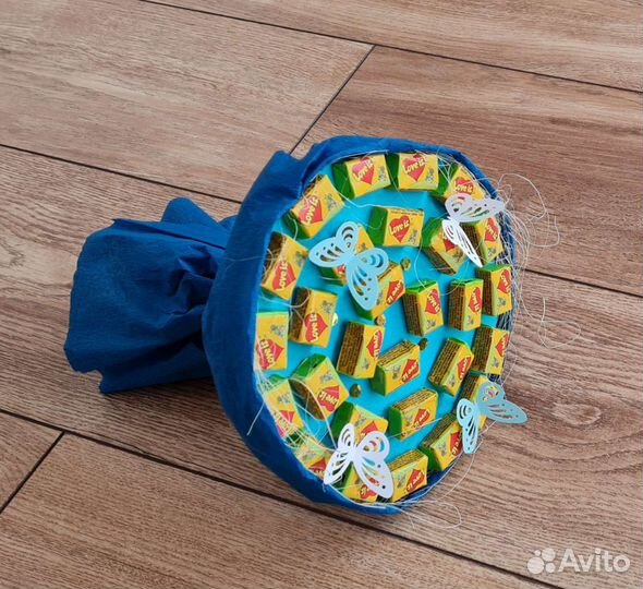 Букет love IS оригинальный