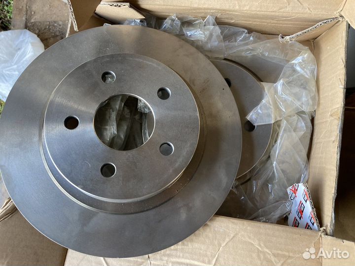 Задние тормозные диски ford Focus-II, C-MAX;Volvo