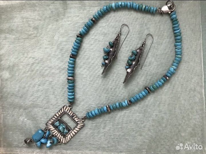 Бусы из натуральных камней