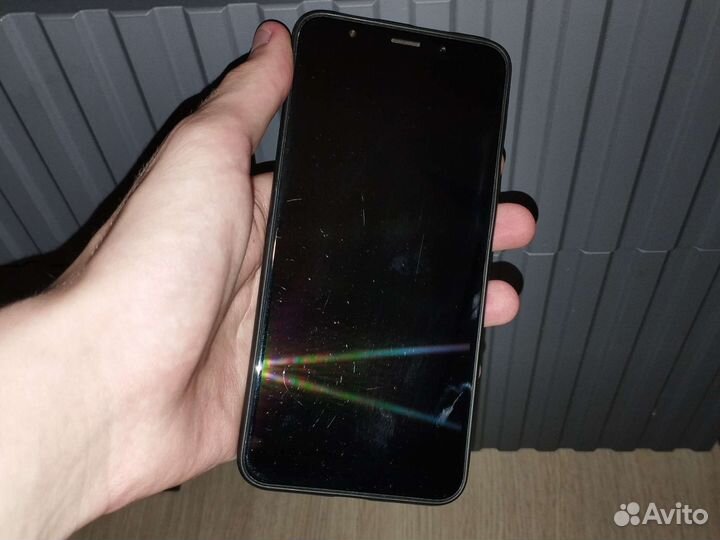 Xiaomi Redmi 5 Plus, 4/64 ГБ