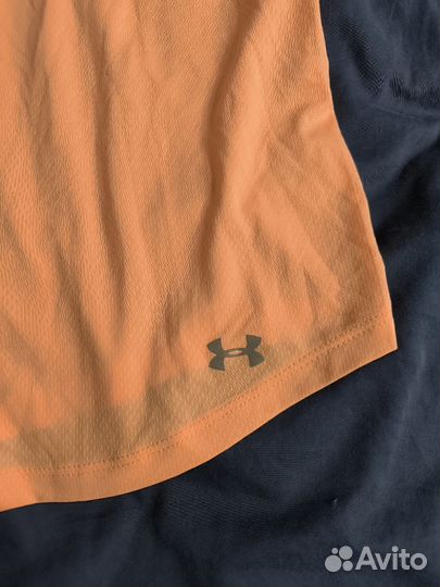 Костюм женский спортивный Under Armour футболка и