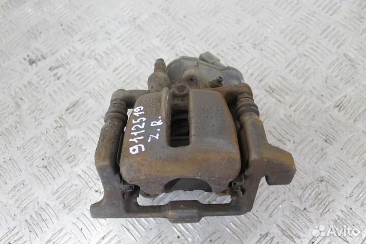 Суппорт тормозной задний правый Audi A6 4F/C6 2006