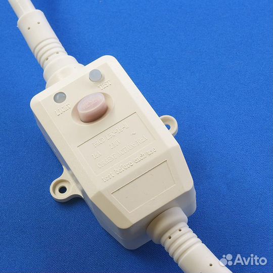 Кабель с узо для водонагревателя Ariston 65151728