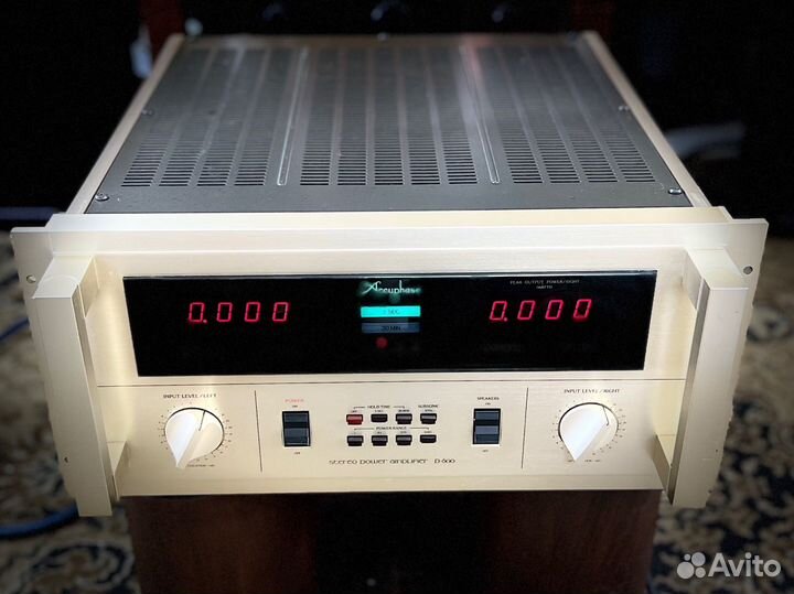 Усилитель мощности Accuphase p600 220вольт