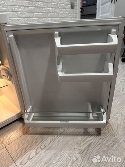 Холодильник liebherr Мини тх1021