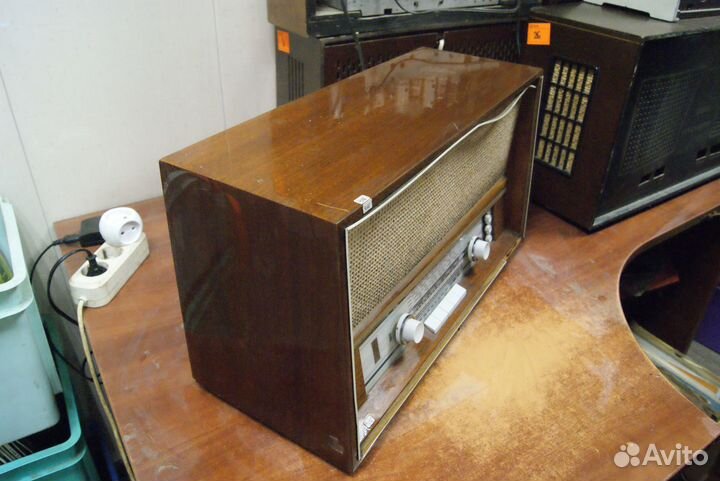 Ламповый приёмник AEG Banjo 1462 47