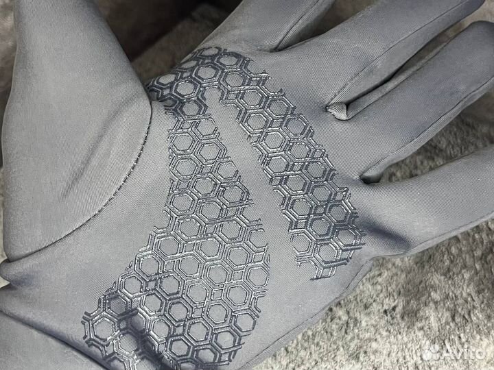 Перчатки Under Armour зимние