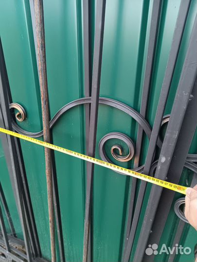 Ворота распашные с калиткой