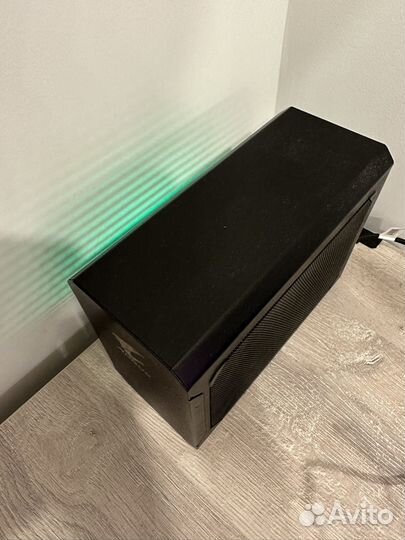EGPU aorus GTX 1070 gaming BOX