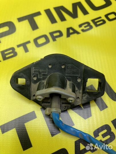 Кнопка открывания багажника Mazda CX-7