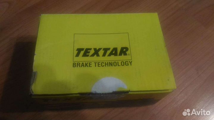 Передние колодки textar