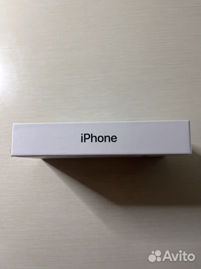 Коробка от iPhone 12 mini