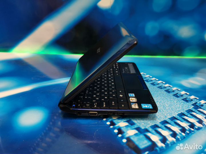 Нетбук Acer Aspire One