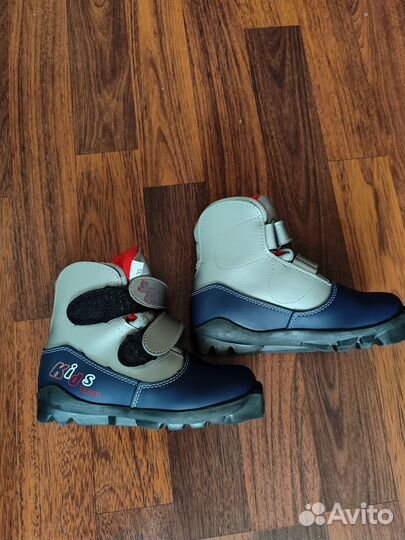 Ботинки лыжные MXN Kids р.33 сине-серебро