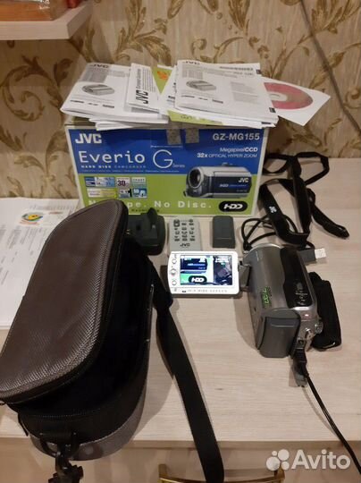 Видеокамера JVC