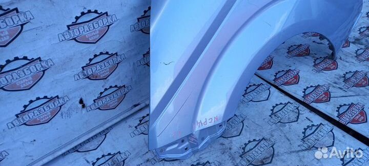 Крыло переднее левое Toyota Spade NCP141 1nzfe