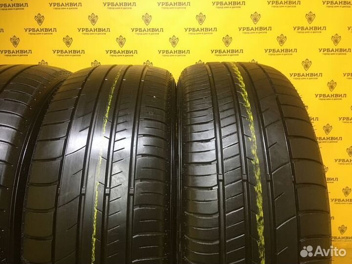 Goodyear EfficientGrip RVF02 215/55 R17 98V