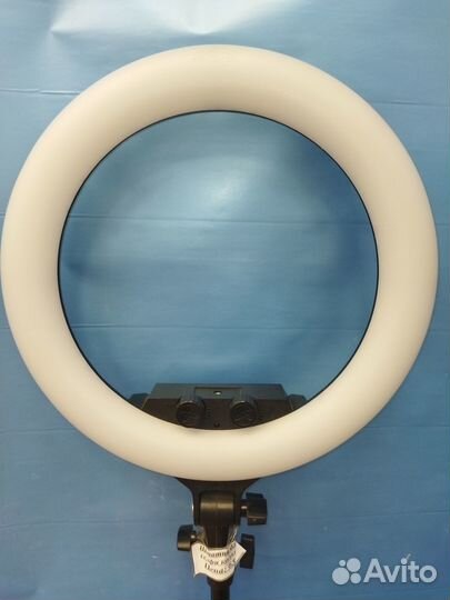Кольцевая лампа