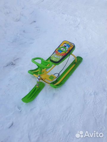 Детский снегокат бу