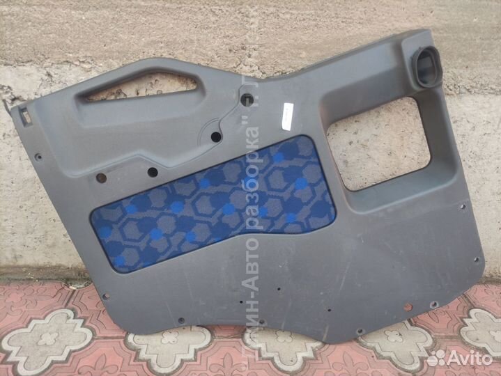 Обшивка левой двери карта двери Iveco EuroCargo 2