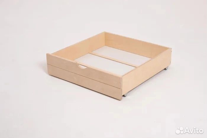 Кровать детская от 3 лет без покраски из массива