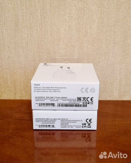 Зарядка на iPhone 20w оригинал