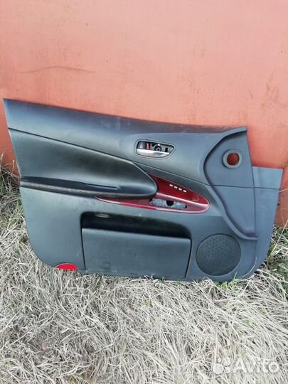 Обшивка двери комплект Lexus GS III