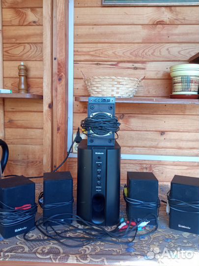 Акустические колонки 5.1