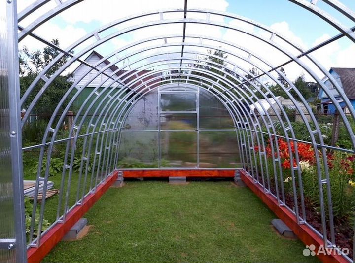 Теплица из поликарбоната