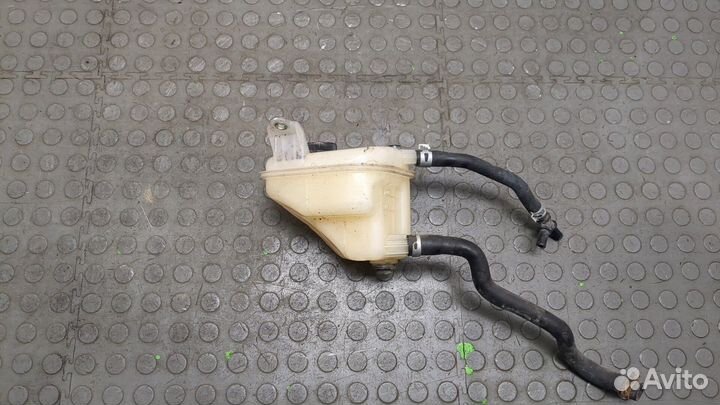 Бачок расширительный Toyota Prius