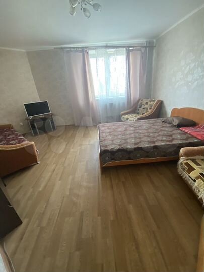 2-к. квартира, 65 м², 2/9 эт.