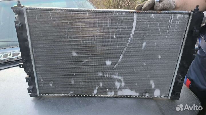 Радиатор основной Audi A6C5 Nissens 60498 0051128