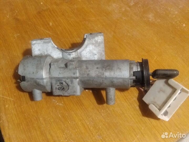 Замок зажигания газ 31105