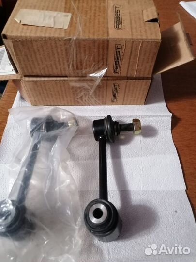 Продам запчасти на toyota avensis