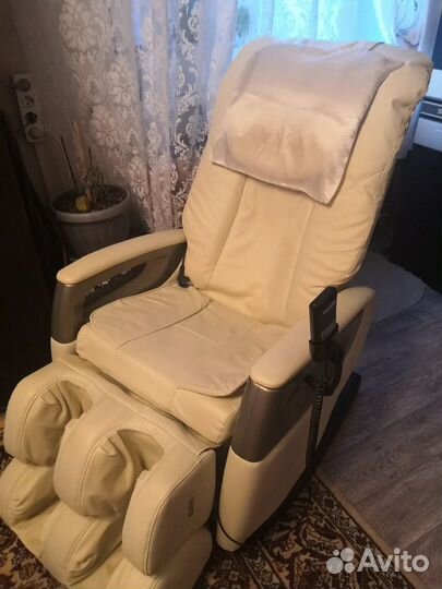 Массажное кресло