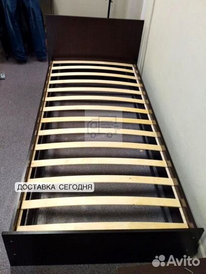 Кровать односпальная новая