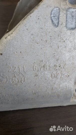 Кронштейн двигателя правый Bmw 528I F10 N20B20A