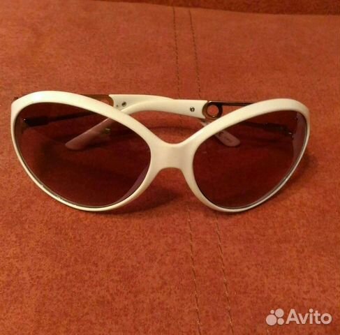 Солнцезащитные очки