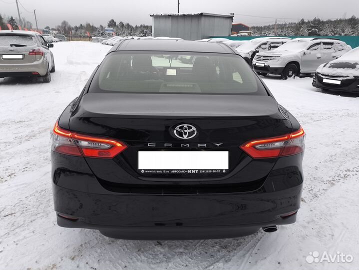 Toyota Camry 2.5 AT, 2022, 18 900 км