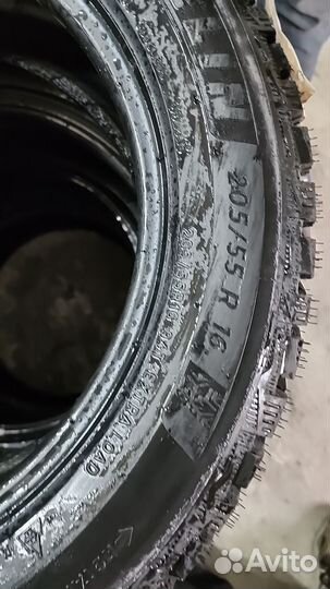 Michelin X-Ice North 4 205/55 R16 94T