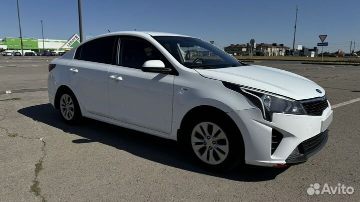 Kia Rio 1.6 AT, 2020, битый, 247 573 км