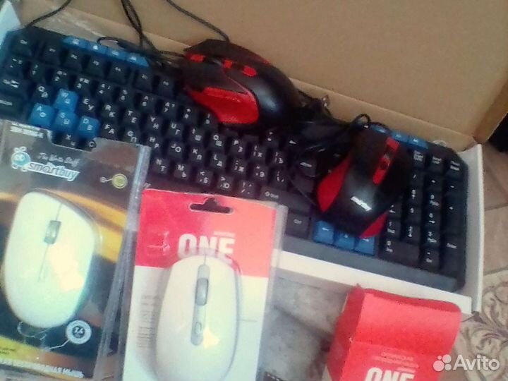 4 Клавиатуры +4 мышки на запчасти