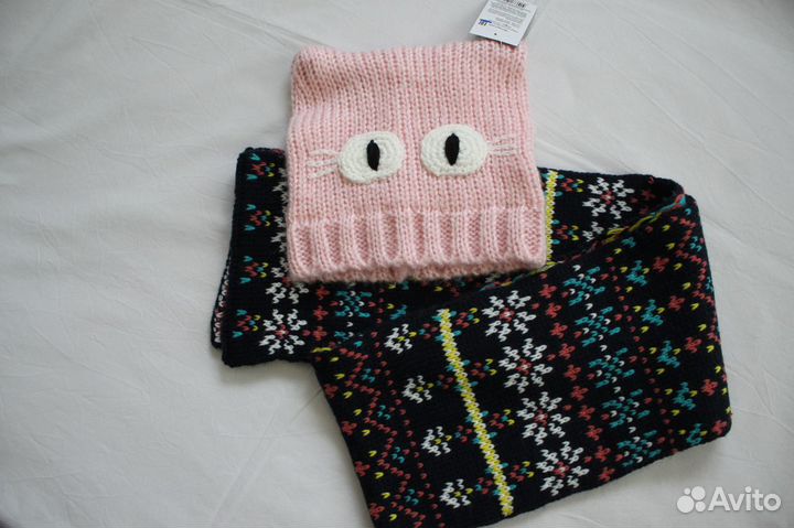 Шапка и шарф новые (комплект)