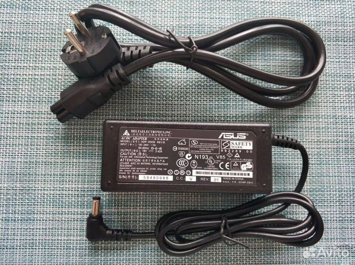 Блок питания Asus 3.42 A 65W 19V 5.5x2.5 mm